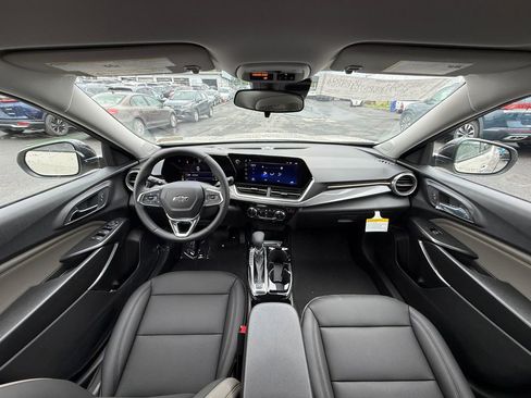 New 2026 Chevrolet Trax ACTIV w/ Driver Confidence Package FWD image 20