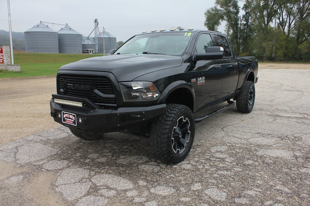 Used 2018 RAM 2500 Lone Star w/ Sport Appearance Group AWD/4WD image 1