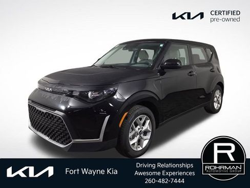 Certified 2025 Kia Soul LX w/ LX Technology Package FWD image 1