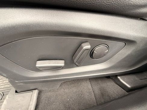 Used 2022 Ford Explorer ST-Line image 15