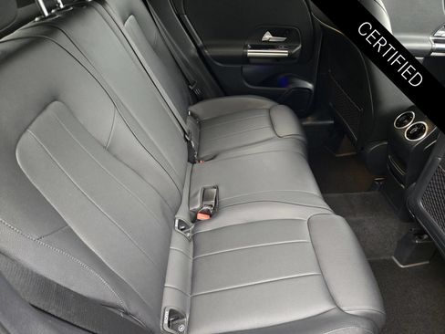 Certified 2021 Mercedes-Benz GLA 250 image 28
