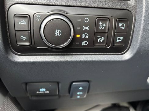 New 2026 Ford F250 Platinum w/ Tremor Off-Road Package image 17