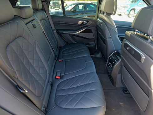Used 2024 BMW X5 xDrive50e AWD/4WD image 30