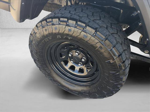 Used 2023 Jeep Gladiator Sport AWD/4WD image 22