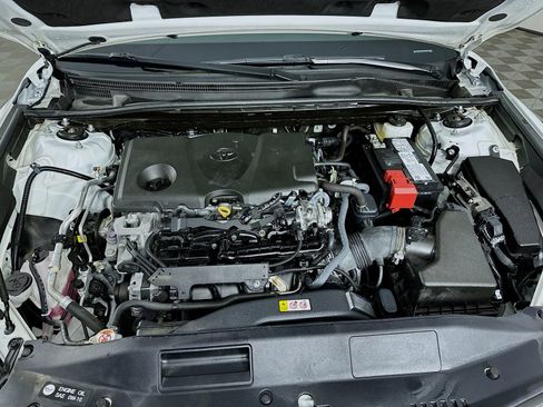 Used 2024 Toyota Camry LE image 29