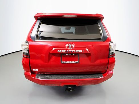 Used 2024 Toyota 4Runner SR5 Premium image 6