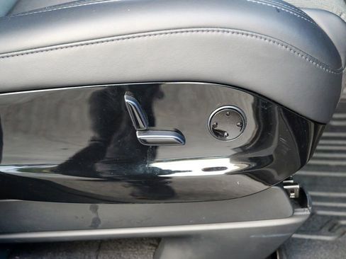 Used 2017 Tesla Model X 100D AWD/4WD image 37