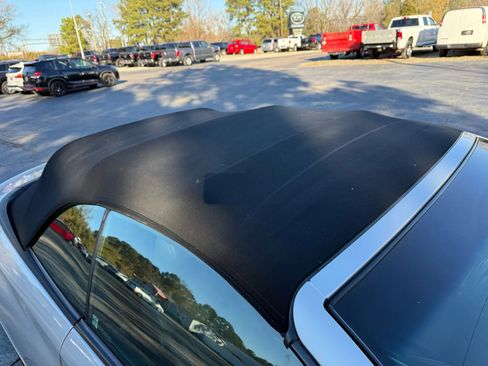 Used 2006 Toyota Solara SLE image 48