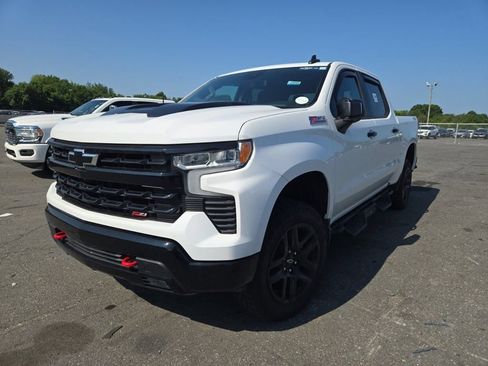 Used 2023 Chevrolet Silverado 1500 LT Trail Boss w/ LT Trail Boss Premium Package AWD/4WD image 10