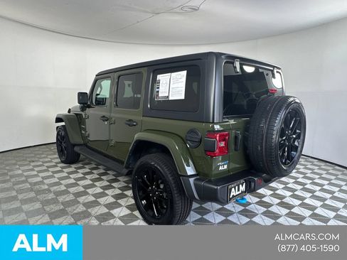Used 2023 Jeep Wrangler Unlimited Sahara AWD/4WD image 9