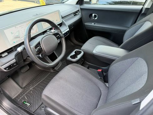 Used 2024 Hyundai Ioniq 5 SEL image 13