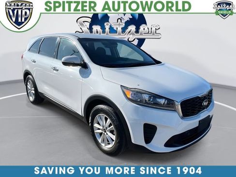 Used 2020 Kia Sorento LX image 1