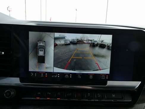 Certified 2024 Chevrolet Silverado 1500 LTZ w/ LTZ Premium Package image 32