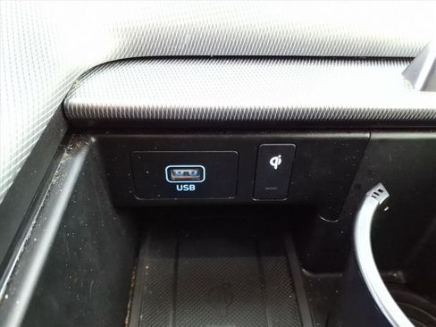 Used 2024 Hyundai Palisade Limited image 15