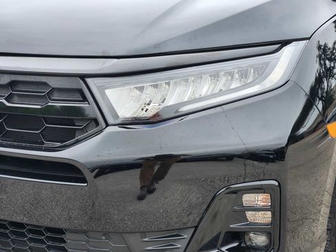Used 2025 Honda Odyssey Elite image 7