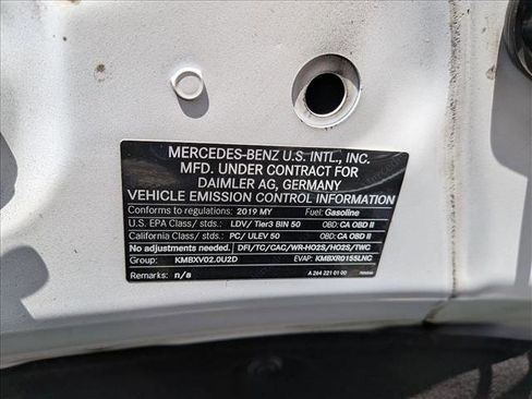 Used 2019 Mercedes-Benz C 300 Sedan image 14