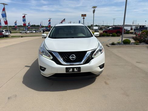 Used 2017 Nissan Murano SL FWD image 2