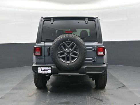New 2026 Jeep Wrangler Unlimited Sport w/ Convenience Group AWD/4WD image 5