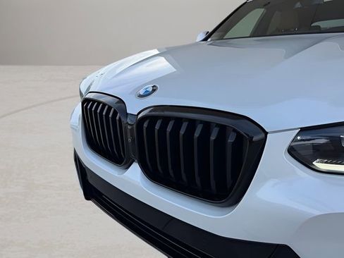 Used 2023 BMW X3 sDrive30i w/ M Sport Package image 2