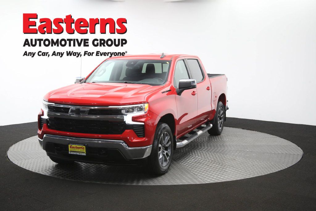 Used 2022 Chevrolet Silverado 1500 LT w/ Convenience Package II AWD/4WD image 56