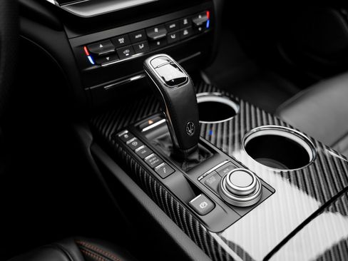 Used 2021 Maserati Ghibli Trofeo image 56