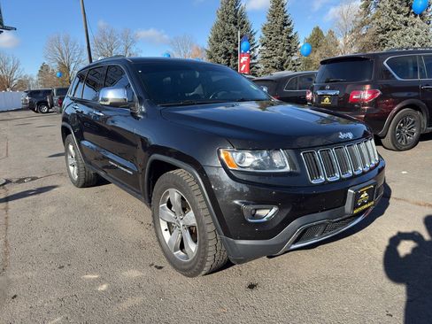 Used 2015 Jeep Grand Cherokee Limited w/ Trailer Tow Group IV image 8