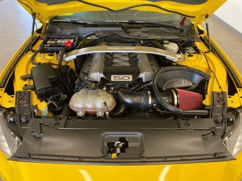 Used 2015 Ford Mustang GT Premium w/ Equipment Group 401A RWD image 9