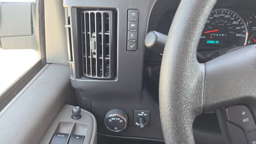 Used 2024 Chevrolet Express 2500 w/ Driver Convenience Package RWD image 23