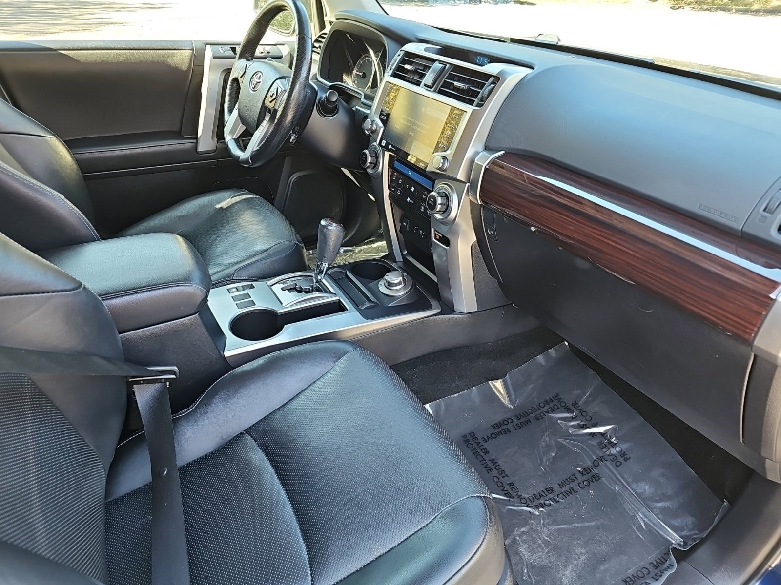 Used 2023 Toyota 4Runner Limited AWD/4WD image 10