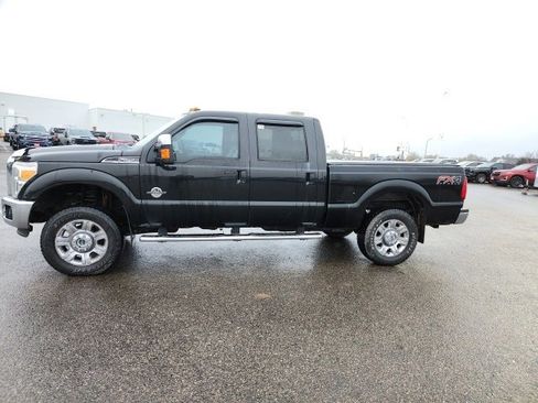 Used 2012 Ford F250 Lariat w/ Chrome Pkg image 4