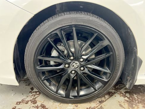 Used 2022 Toyota Camry XSE w/ Navigation Package FWD image 28