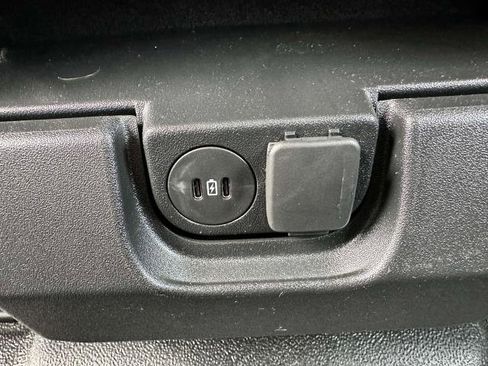 New 2025 Ford F550 4x4 SuperCab Super Duty image 14