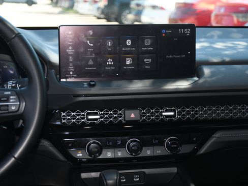 Used 2025 Honda Accord Sport image 17