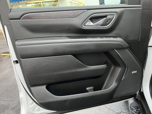 Used 2023 Chevrolet Tahoe Z71 w/ Off-Road Capability Package image 15