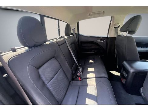 Used 2021 Chevrolet Colorado LT w/ LT Convenience Package image 22