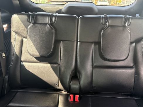 Used 2023 Ford Explorer ST image 26