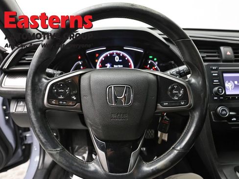 Used 2019 Honda Civic Sport image 10