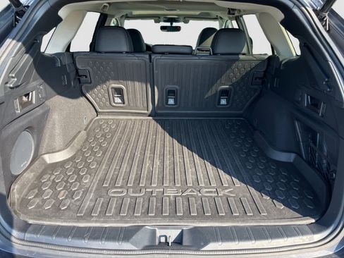 Used 2020 Subaru Outback Limited w/ Popular Package #2 image 5