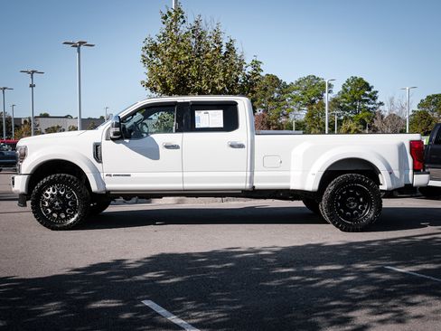 Used 2021 Ford F450 Platinum w/ FX4 Off-Road Package image 7