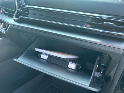 Used 2023 Kia Sportage EX image 25