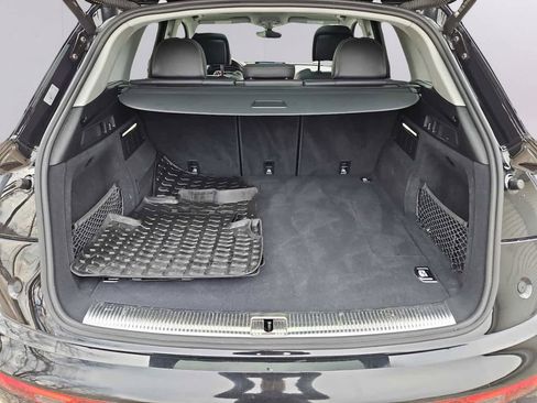 Used 2023 Audi Q5 e Premium Plus w/ Premium Plus Package image 36