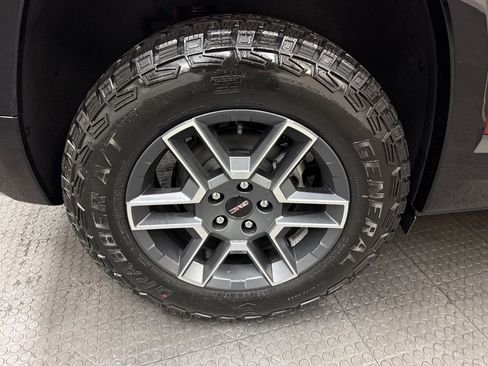 New 2026 GMC Terrain AT4 image 11