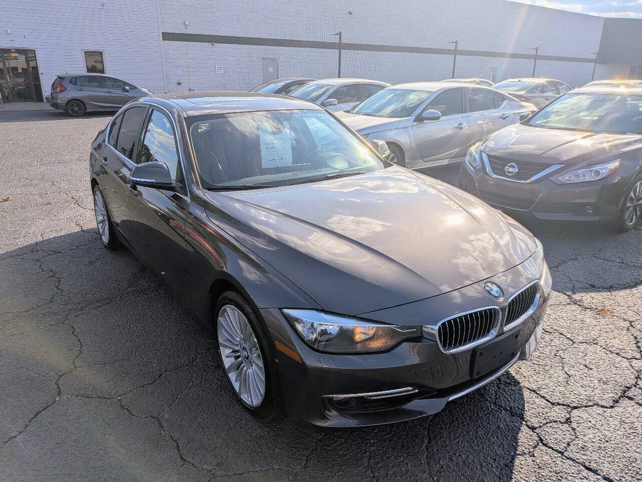 Used 2013 BMW 328i xDrive Sedan AWD/4WD image 7