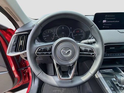 Used 2026 MAZDA CX-90 3.3 Turbo w/ Preferred Package AWD/4WD image 11