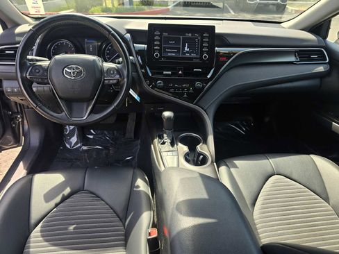 Used 2023 Toyota Camry SE FWD image 19