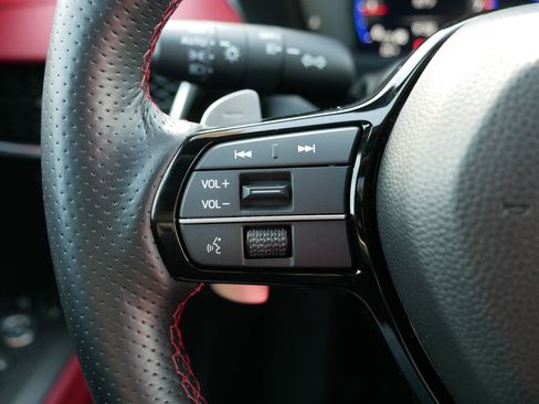 Certified 2025 Acura ADX A-Spec image 31