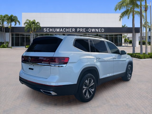 Certified 2026 Volkswagen Atlas SE FWD image 7