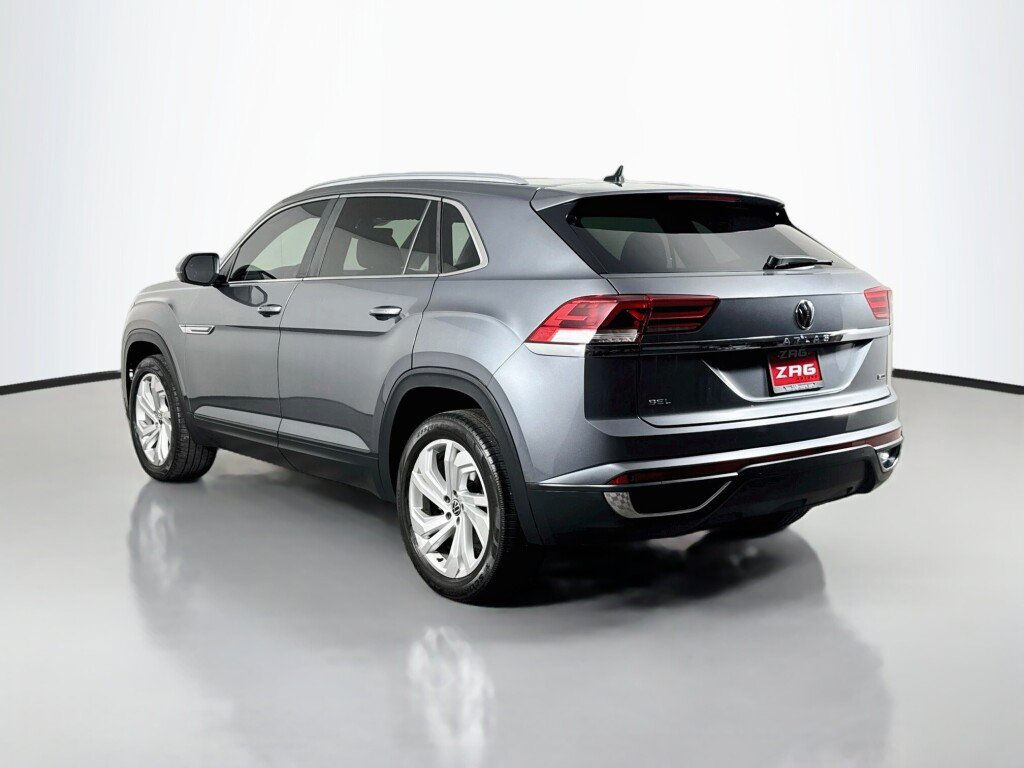 Used 2021 Volkswagen Atlas Cross Sport SEL AWD/4WD image 3