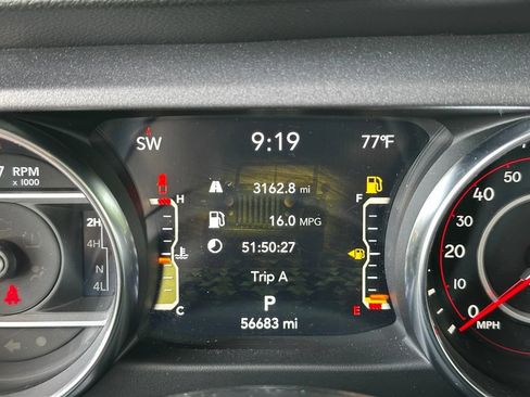 Used 2021 Jeep Gladiator Mojave AWD/4WD image 15