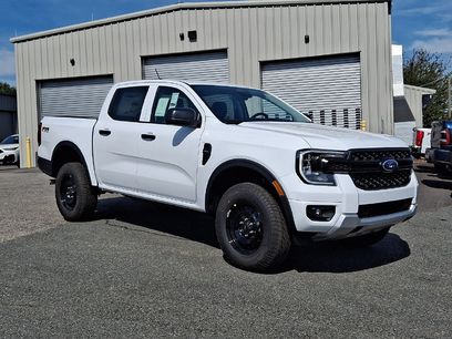 New 2026 Ford Ranger XL w/ FX4 Off-Road Package